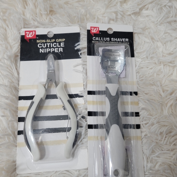 Walgreens cuticle nipper and callus shaver. New never opened. - Picture 1 of 1
